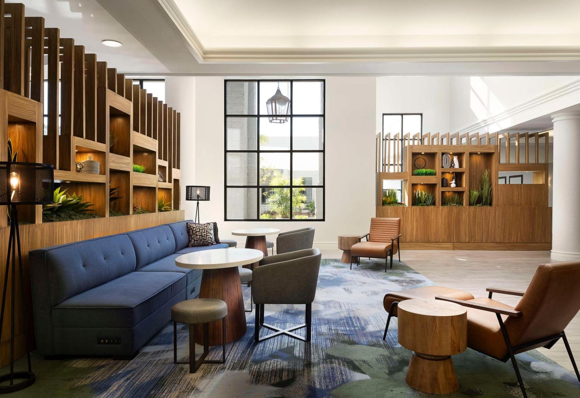 מלון קנר Hilton New Orleans Airport מראה חיצוני תמונה