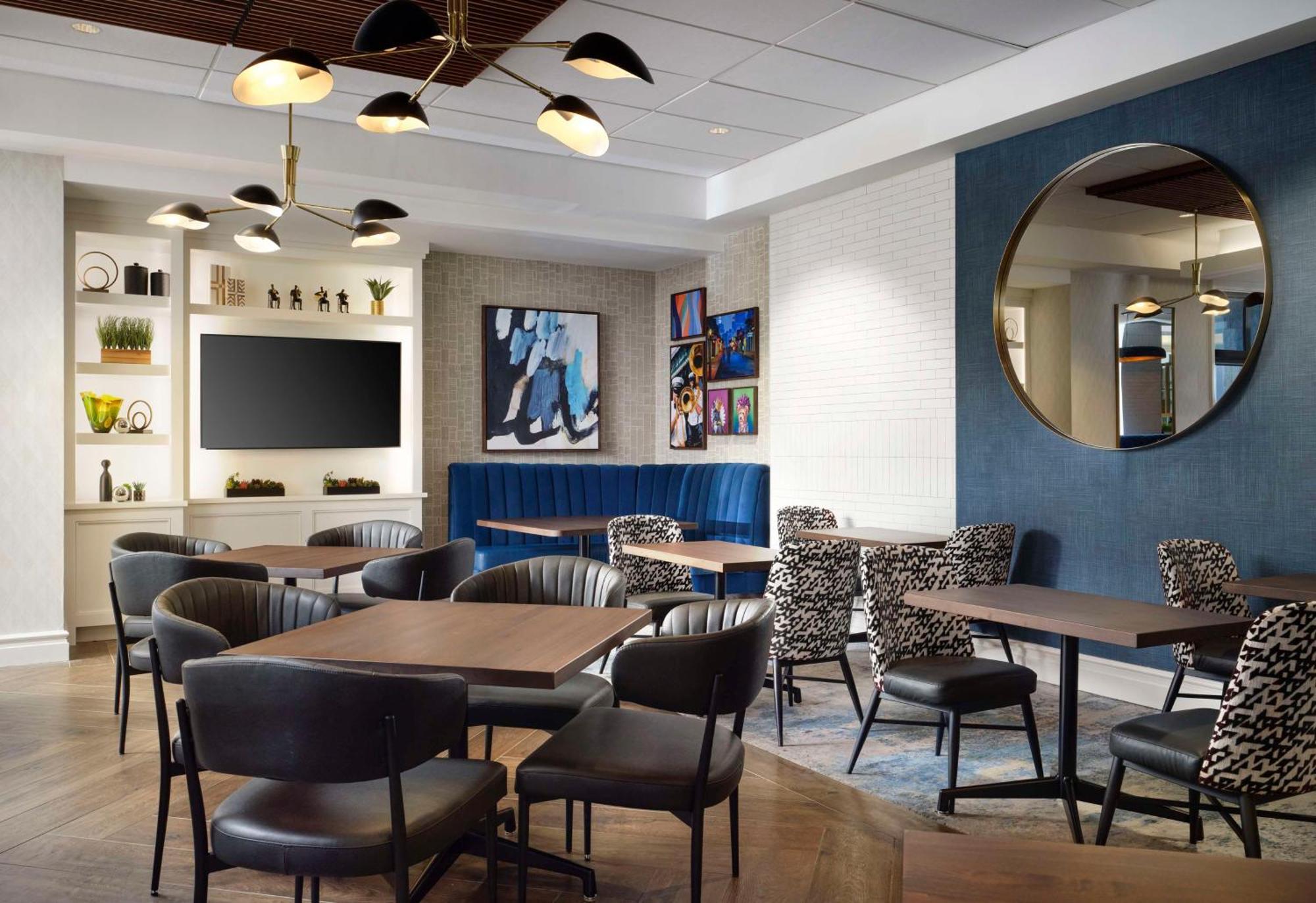 מלון קנר Hilton New Orleans Airport מראה חיצוני תמונה