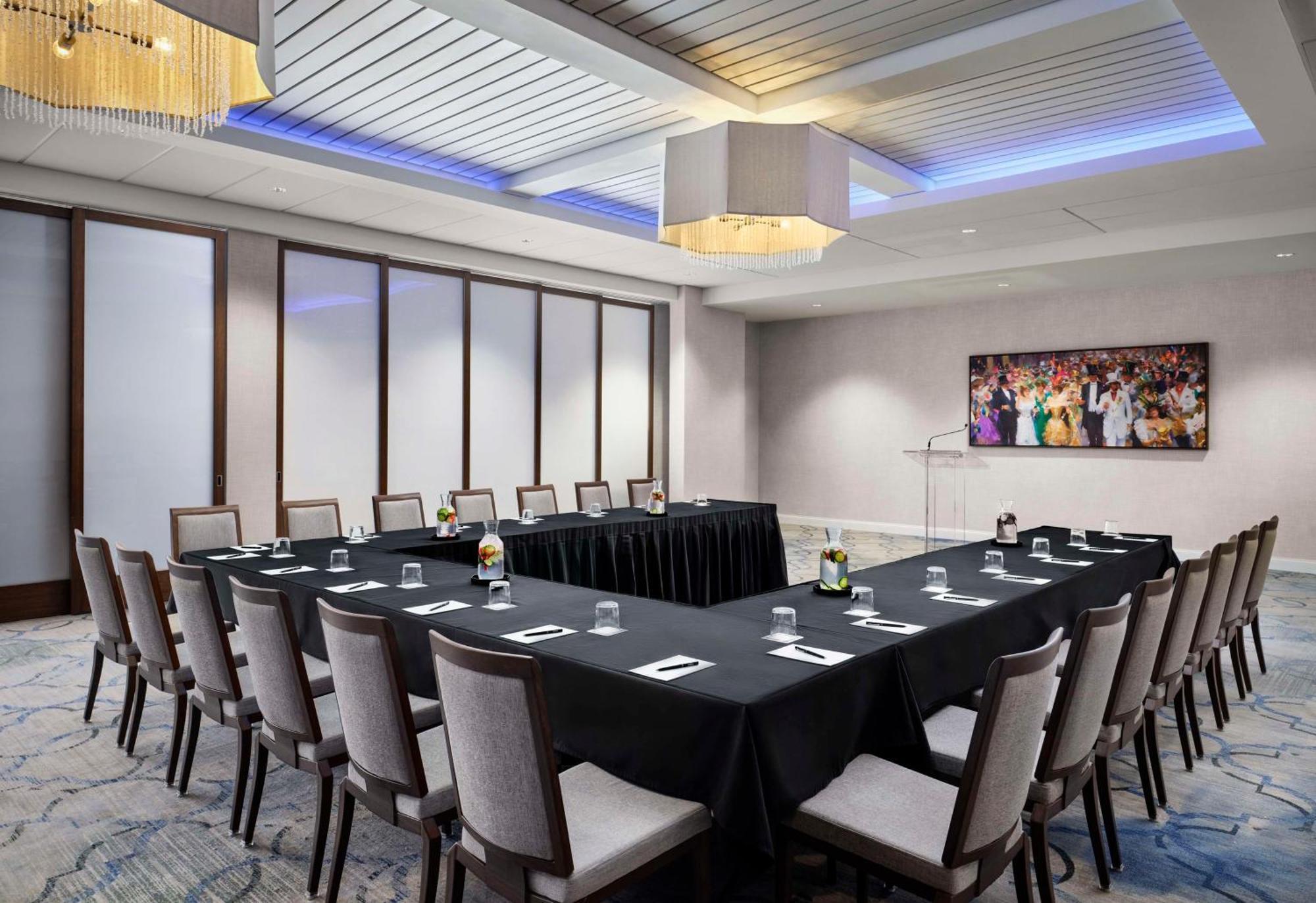 מלון קנר Hilton New Orleans Airport מראה חיצוני תמונה