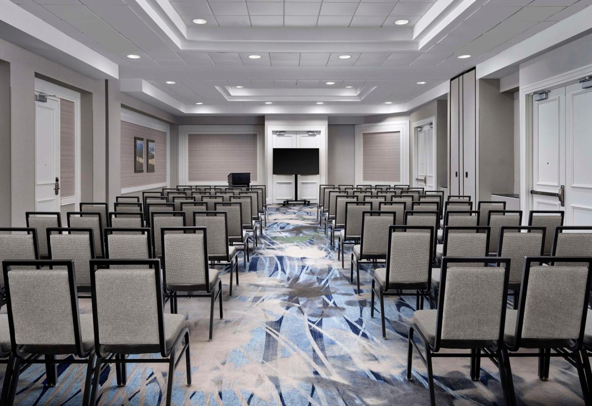 מלון קנר Hilton New Orleans Airport מראה חיצוני תמונה