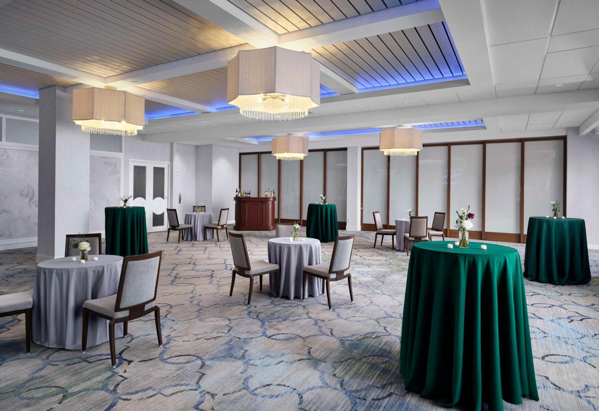 מלון קנר Hilton New Orleans Airport מראה חיצוני תמונה